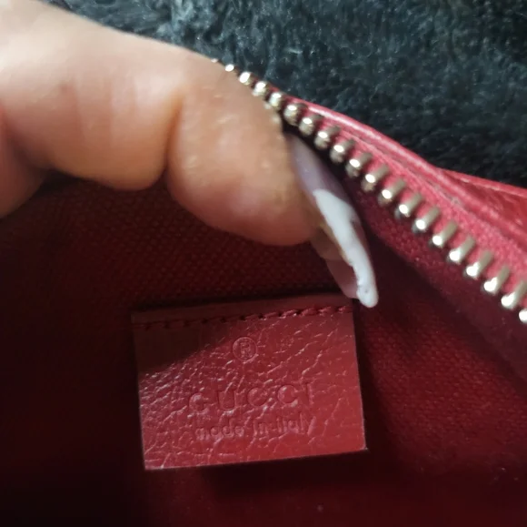 GUCCI BELT BAG!! 2 For 1!! - Picture 4 of 6